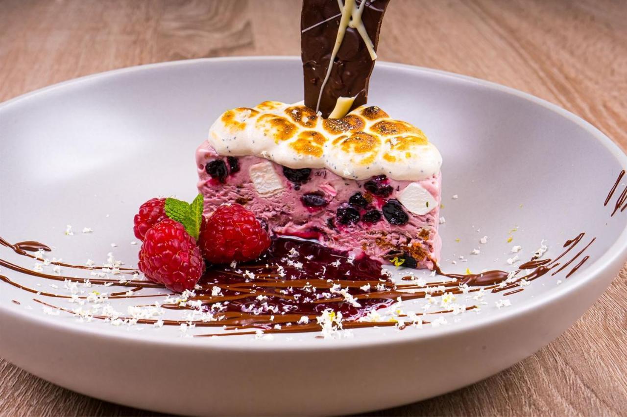 The Fleece Hotel Richmond ريتشموند المظهر الخارجي الصورة